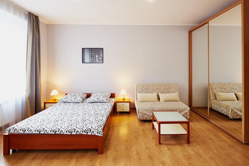 Apartment On The Center Of Lviv Buitenkant foto